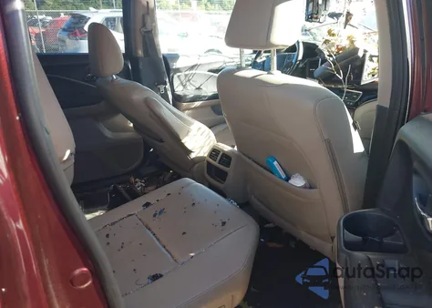 2019 Honda Ridgeline Rtl-E z USA, uszkodzony, nr VIN 5FPYK3F74KB011422